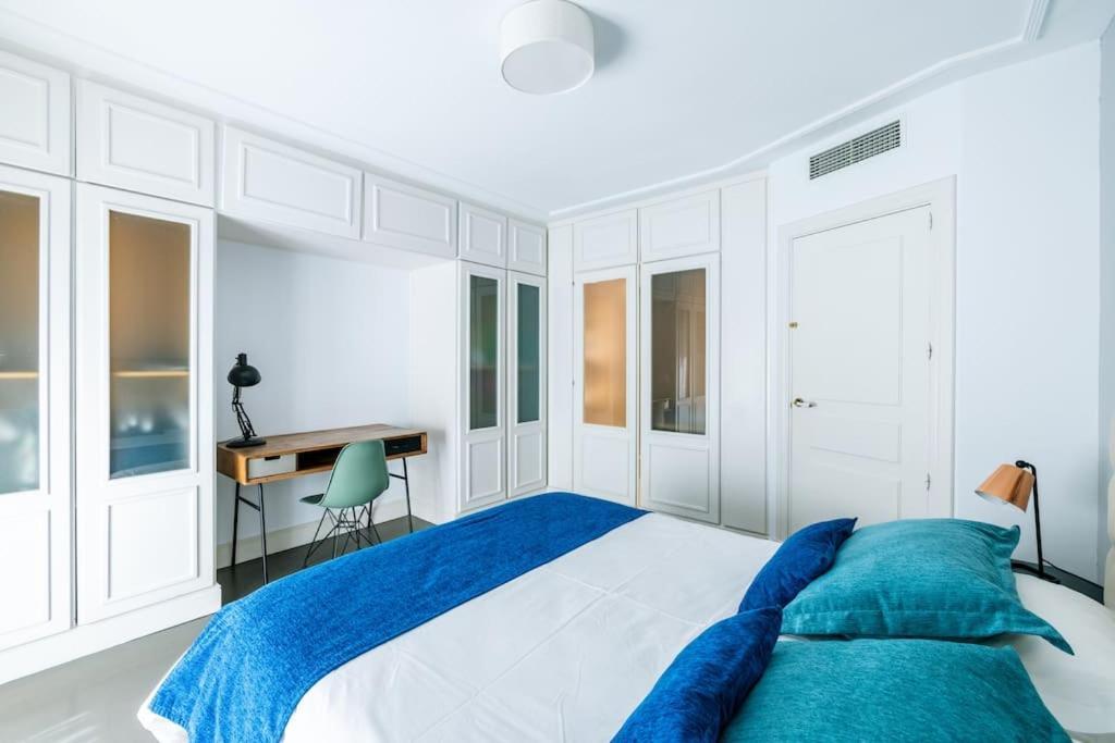 شقة Amazing Flat 5 Balconies In Chueca - Gran Via مدريد المظهر الخارجي الصورة
