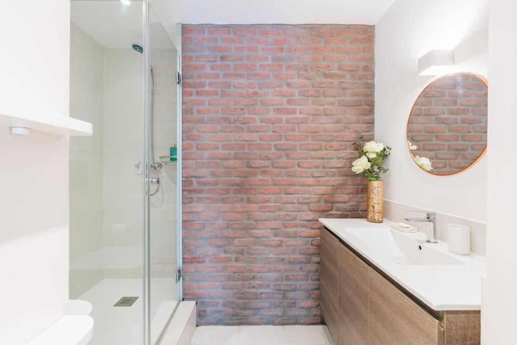 شقة Amazing Flat 5 Balconies In Chueca - Gran Via مدريد المظهر الخارجي الصورة