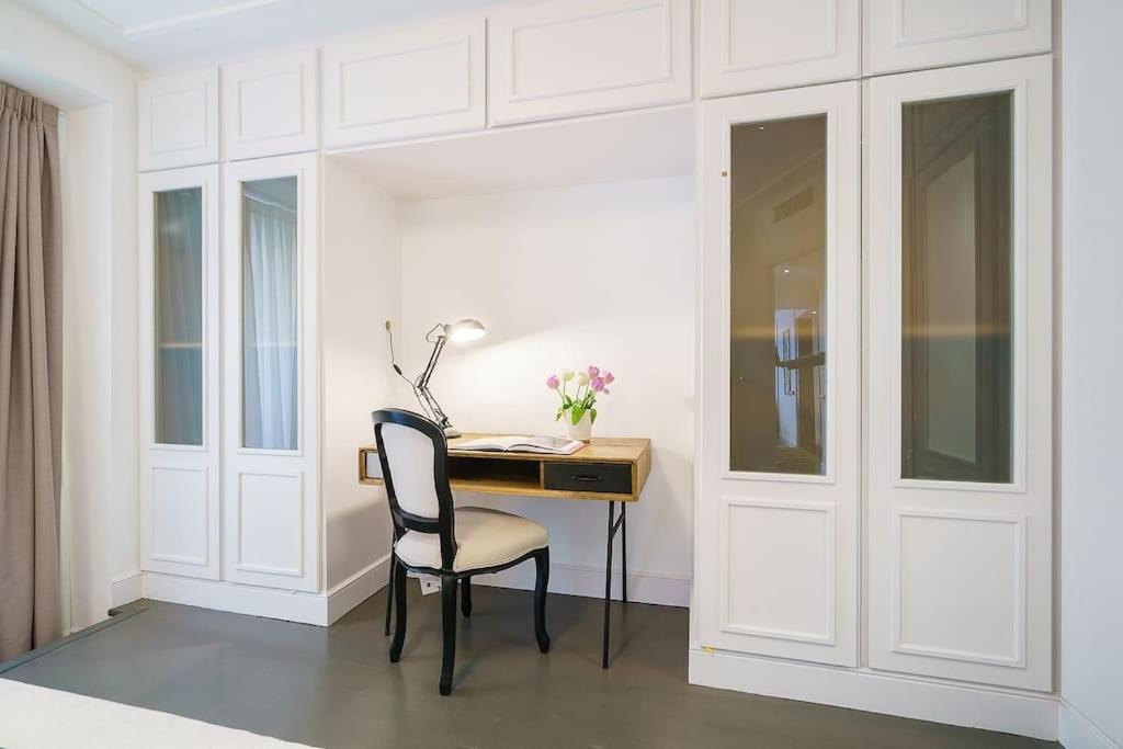 شقة Amazing Flat 5 Balconies In Chueca - Gran Via مدريد المظهر الخارجي الصورة