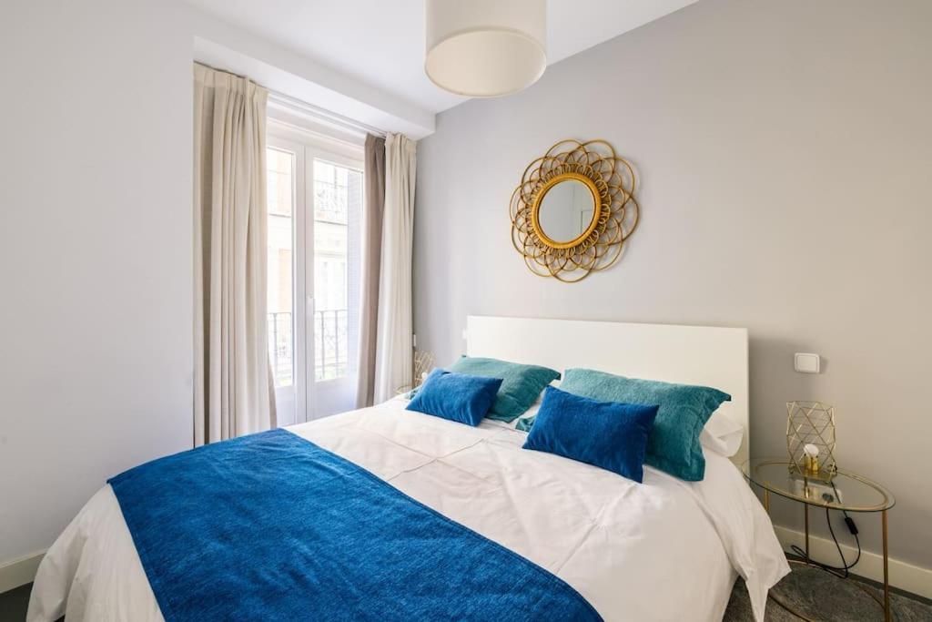 شقة Amazing Flat 5 Balconies In Chueca - Gran Via مدريد المظهر الخارجي الصورة